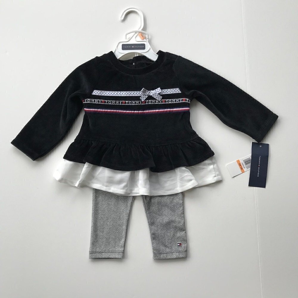 TOMMY HILFIGER Girl 2-Piece Set BNWT Top navy velour white chevron leggings 12mo